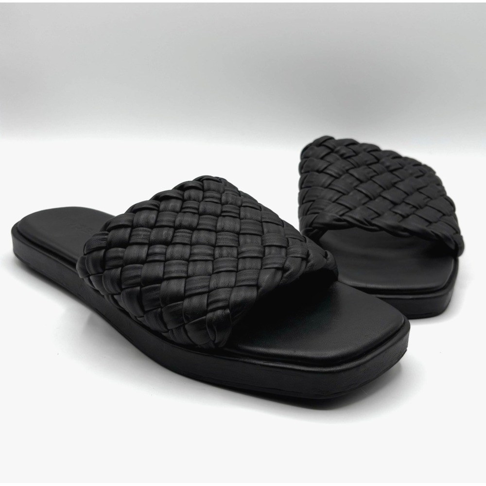 VINCE Rumi Slip On Sandal Women's Size 8 Black Woven Leather Slide Shoe NWOB